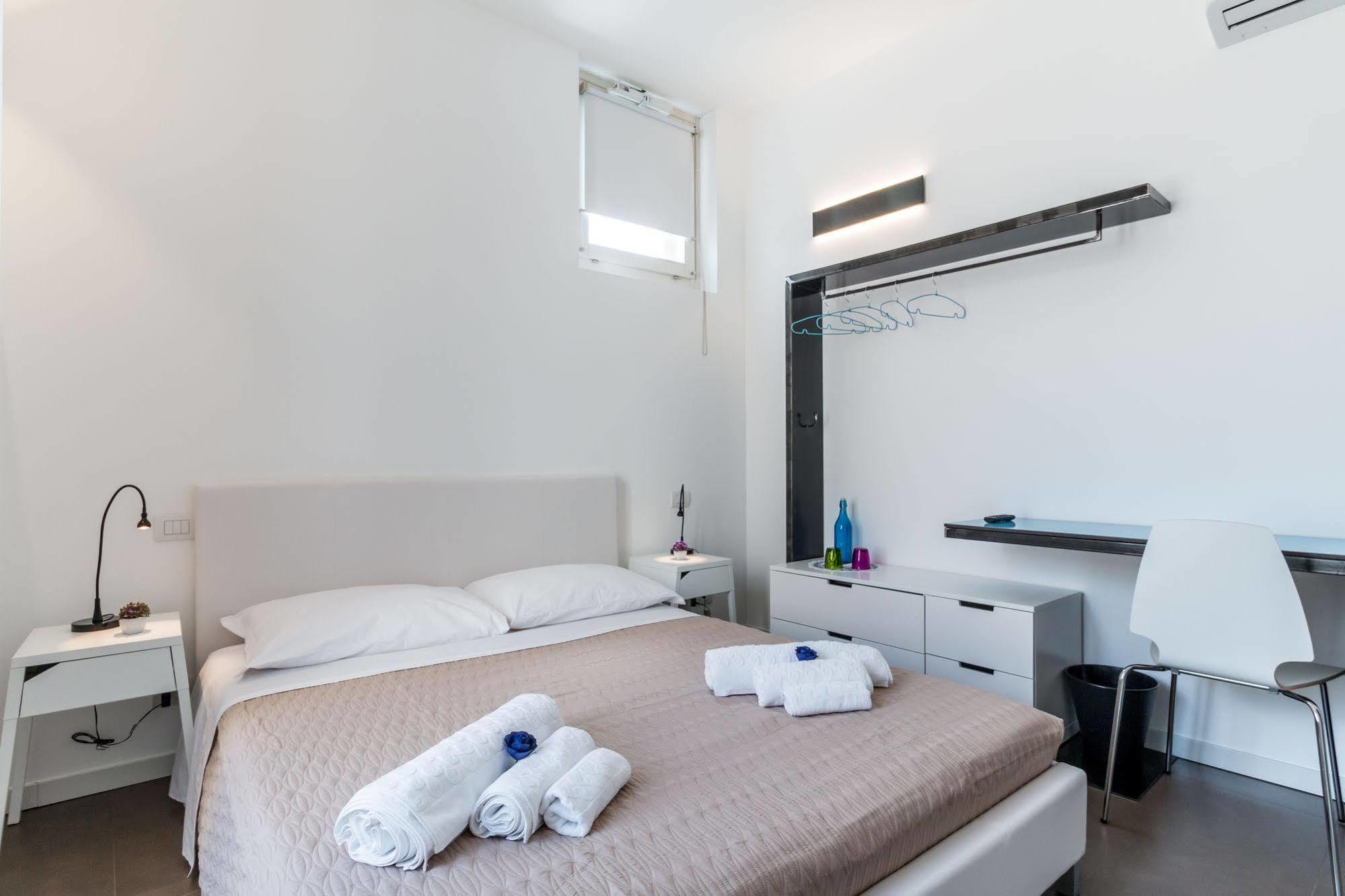 Terrazza Dei Sogni Bed & Breakfast Рагуза Екстериор снимка