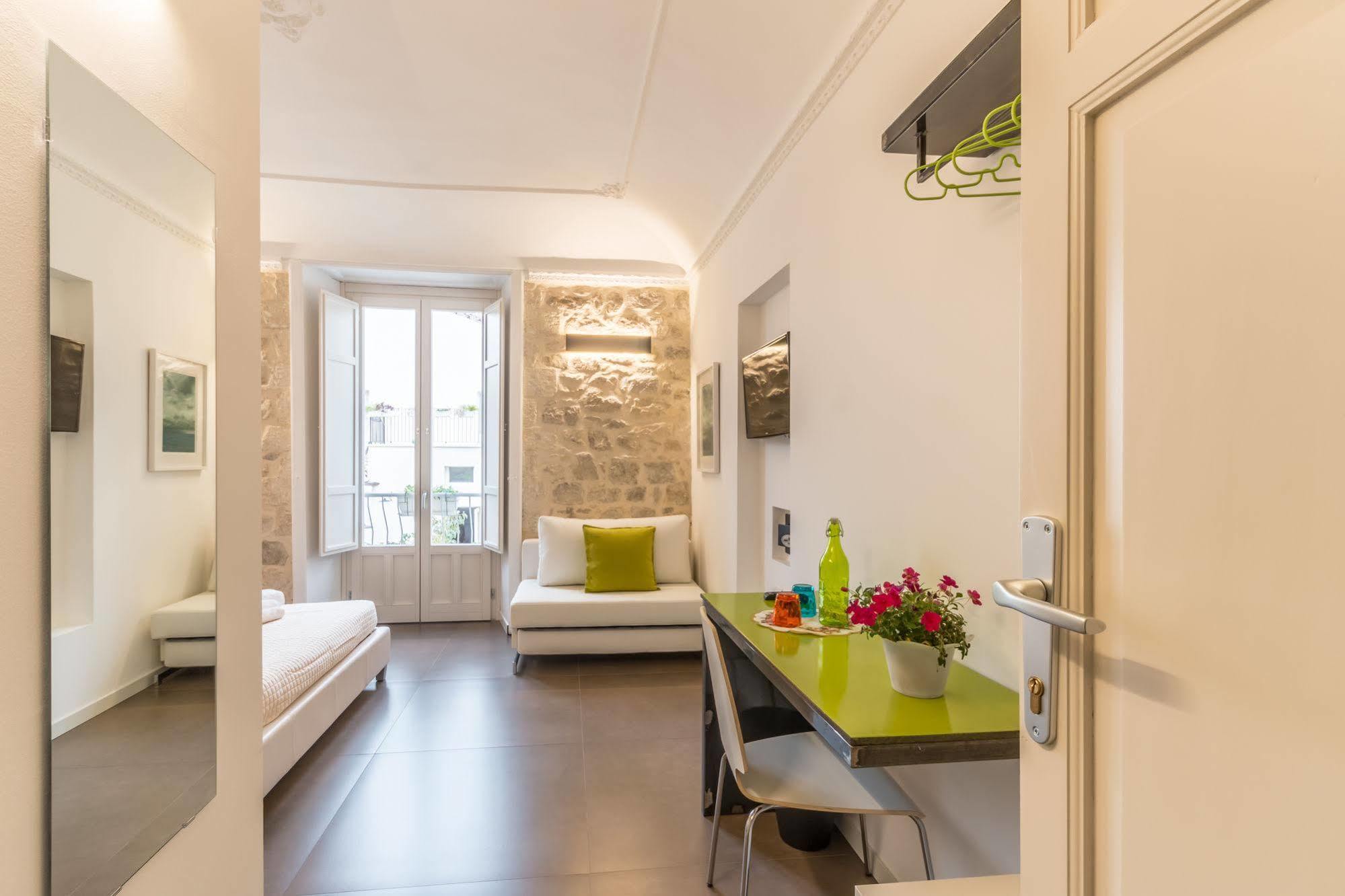 Terrazza Dei Sogni Bed & Breakfast Рагуза Екстериор снимка